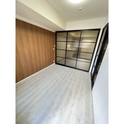 【洋室】 | マスターズレジデンス道頓堀III