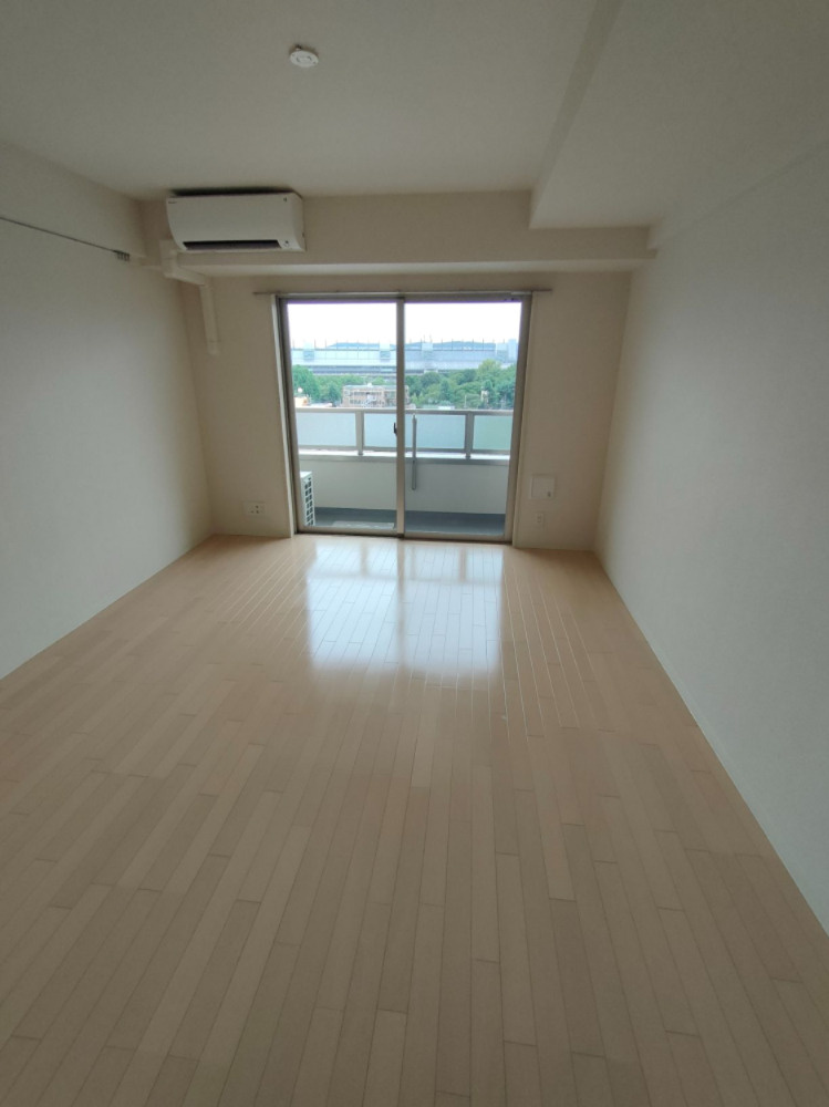 ラ・コンフォルテ府中の居間・リビング