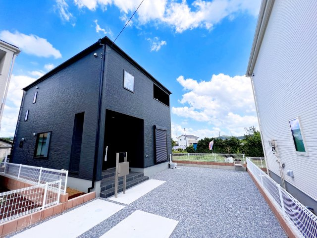 Livele Garden太田市強戸町　新築住宅2号棟の外観