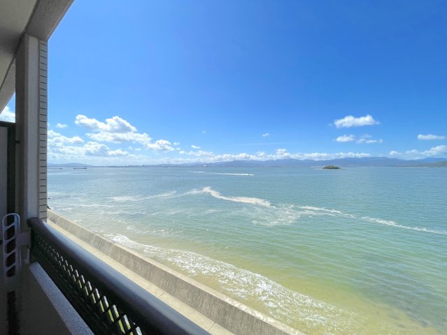 アンピール海の中道の展望