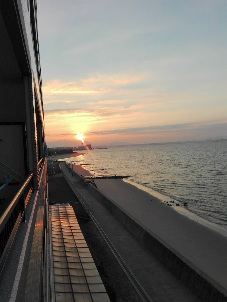 アンピール海の中道の展望