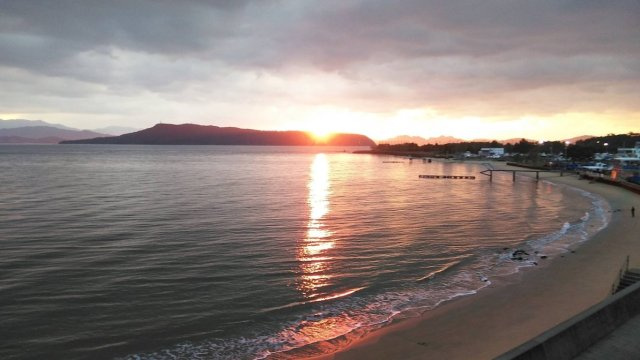 アンピール海の中道の展望