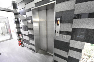 【ロビー】 | AOI FLATS