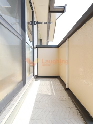 セジュール楠のバルコニー|開放的で明るい空間を演出してくれるバルコニーです