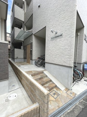 【エントランス】 | フジパレス下新庄駅東７番館 | 清潔なエントランスです