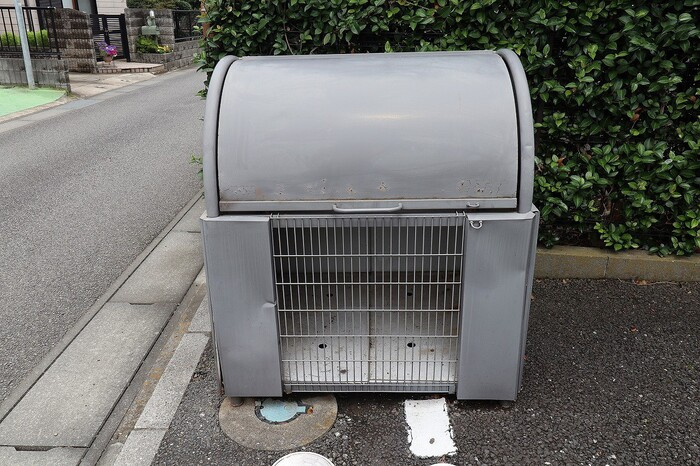 レジデンス西根のその他共用部分|ゴミストッカー