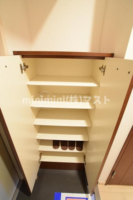 インベスト北梅田の収納