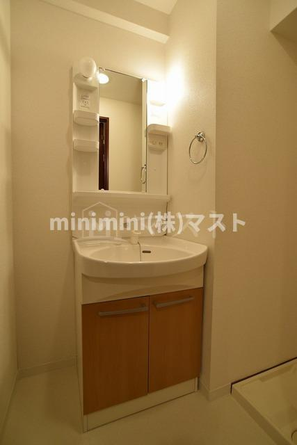 インベスト北梅田の洗面所