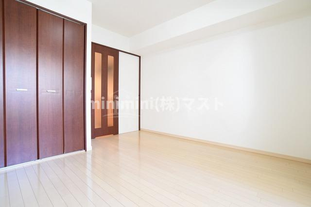 インベスト北梅田の内装