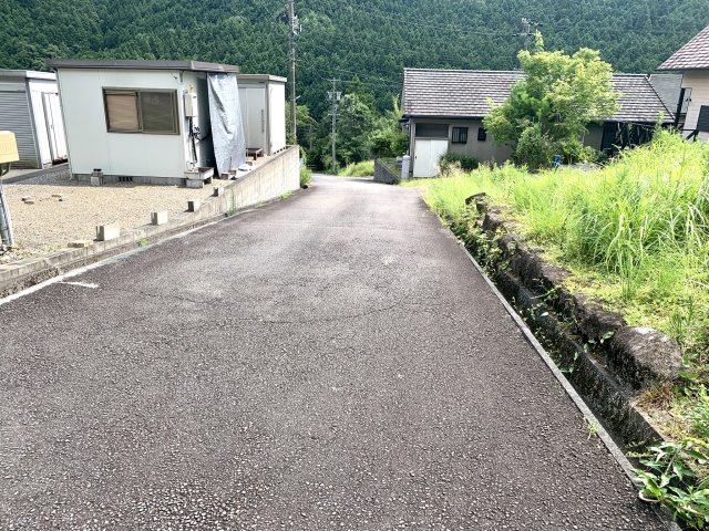 売土地　島田市川根町笹間渡の前面道路含む現地写真|前面道路含む現地写真です