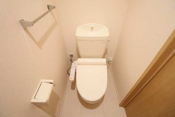 ファースト ステージのトイレ|温水洗浄暖房便座