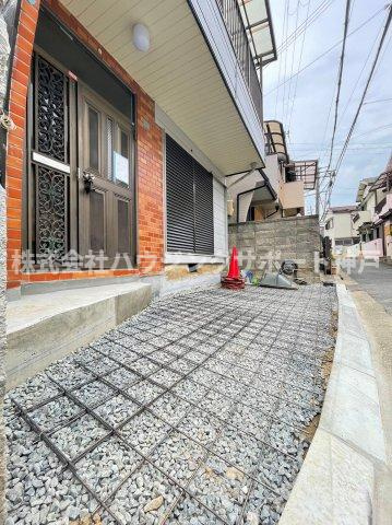 東垂水3丁目貸家の駐車場