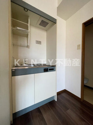 【キッチン】 | ドムショパーナ | コンパクトなキッチンで掃除もラクラク