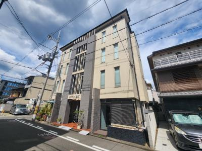 リバティ室町の外観