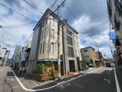 リバティ室町の外観