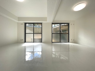 【居間・リビング】 | 旭丘プラザ