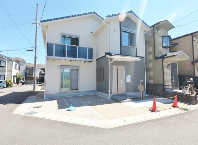 全１６区画新築戸建■全室２面採光で陽当たり良好■収納充実■駐車２台可能■伏見区久我御旅町３１期の外観|外観