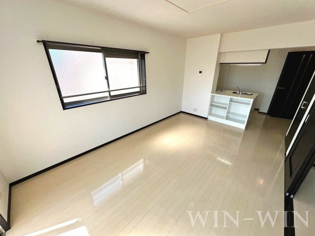 レ・セーナの居間・リビング