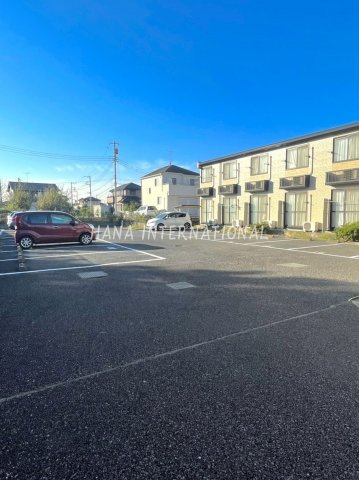 サンクレール柏Ｂの駐車場