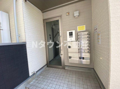 【エントランス】 | ハーモニーテラス下飯田町Ⅱ | 建物の内部です