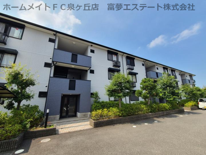 セレノ高石のエントランス
