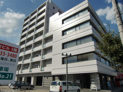 【外観】 | ロイヤルコート第２ビル