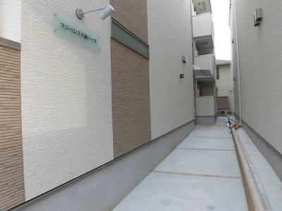 【エントランス】 | フジパレス大桐ノース | 広々としたお洒落なエントランスです。