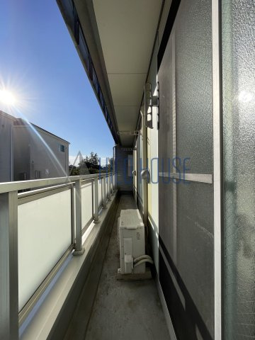 リブリ・グリーンＳＴＡＧＥのバルコニー