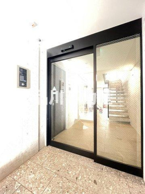【エントランス】 | THE CITY RESIDENCE目黒本町 | ゆとりのあるエントランスです