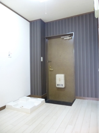 ウッドハウス【キャッシュバック対応物件】の玄関|ゆったりとした玄関です