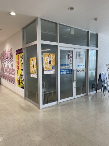 大手口センタービルの玄関|出入口