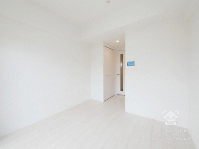 【居間・リビング】 | エスリード難波ザ・アーク | こちらのリビングで趣味の時間をお楽しみください