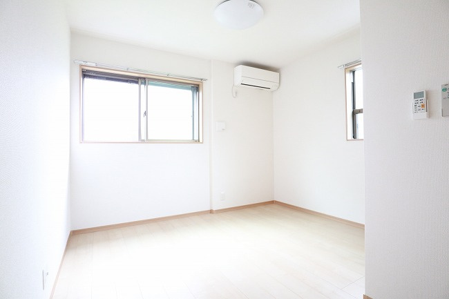 アムールQWAの寝室