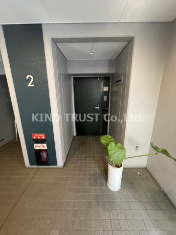 天神橋ハイムのエントランス|落ち着いたエントランスです