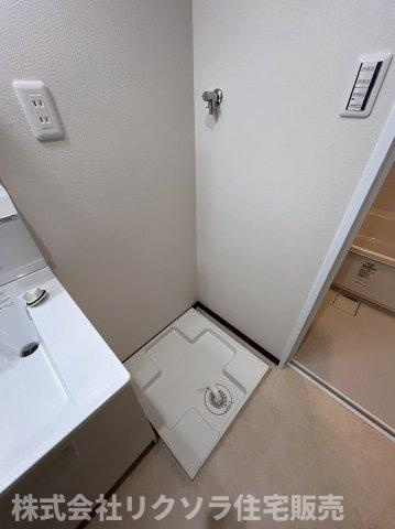 枚方市茄子作３丁目　中古一戸建てのランドリースペース|洗濯機置場