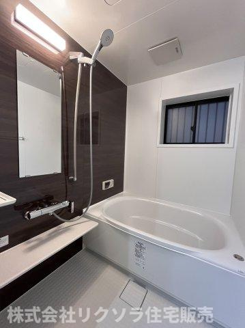 枚方市茄子作３丁目　中古一戸建ての浴室|落ち着いた空間のお風呂です