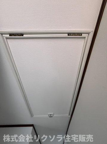 枚方市茄子作３丁目　中古一戸建ての内装|天井裏収納