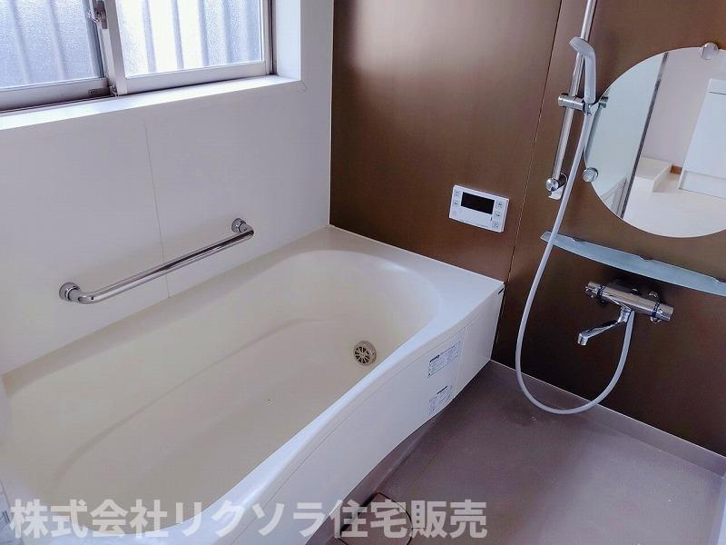 枚方市須山町　中古一戸建ての浴室|ユニットバス