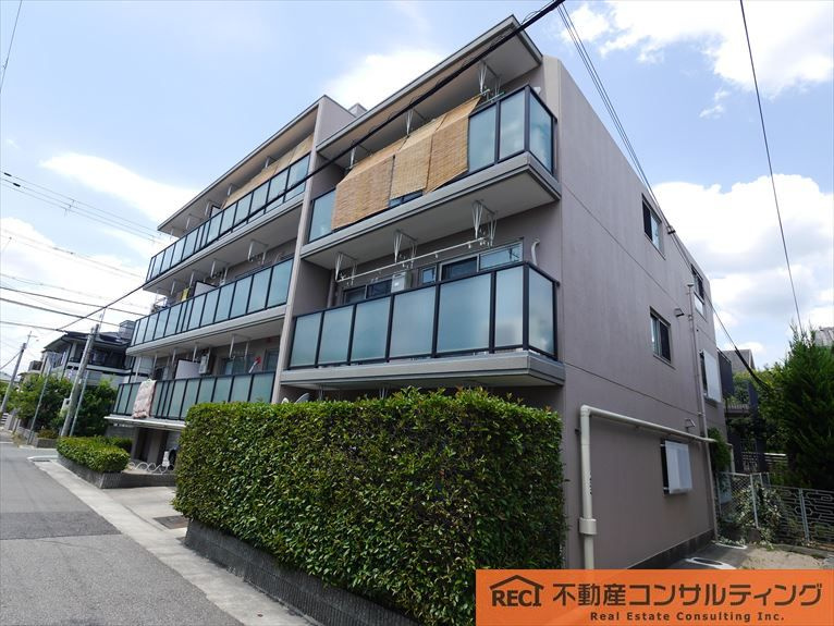 ベル芦屋の外観