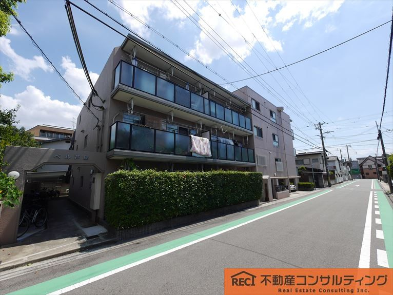 ベル芦屋の外観