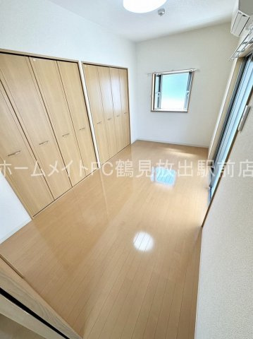 カサデコモドの洋室