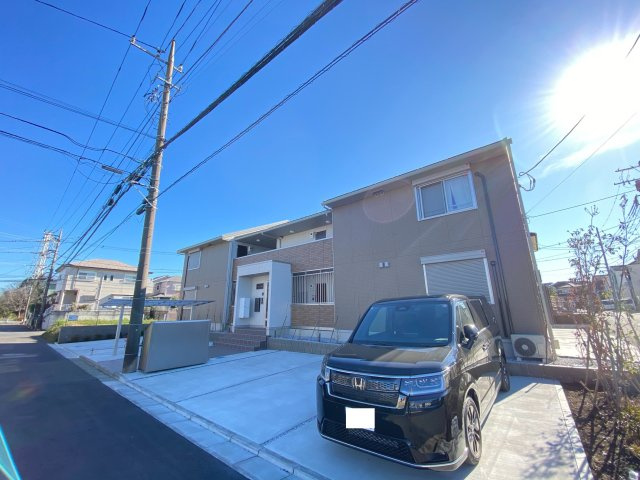 ラ・ルーチェ湘南の駐車場