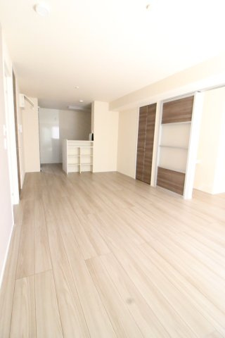 ラ・ルーチェ湘南の居間・リビング