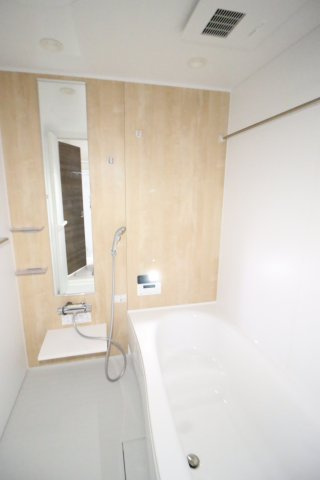 ラ・ルーチェ湘南の浴室