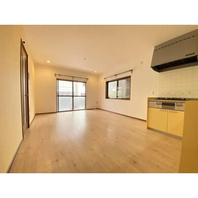 【居間・リビング】 | レリーサヴィラ竹の内