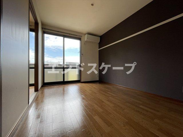 ラ・リヴィエールの洋室|高崎、前橋エリアのお部屋探しはエンドスケープまで！お客様の理想お聞かせ下さい♪