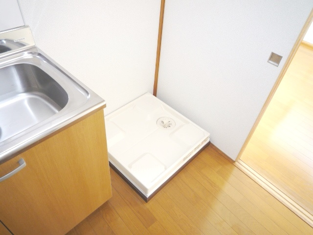 林華ビルの設備|室内洗濯機置き場