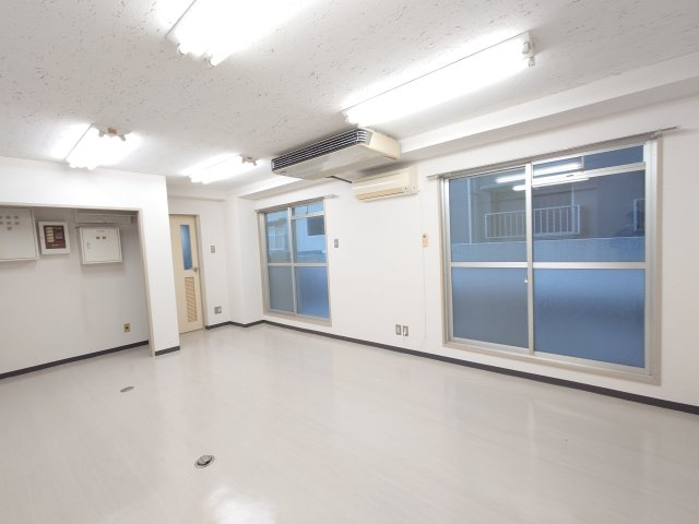 ブルックスとりでの内装