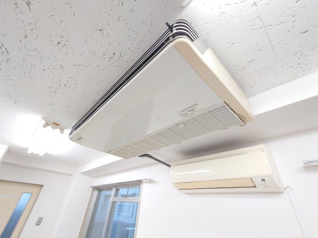 ブルックスとりでの設備