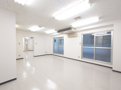 【内装】 | ブルックスとりで